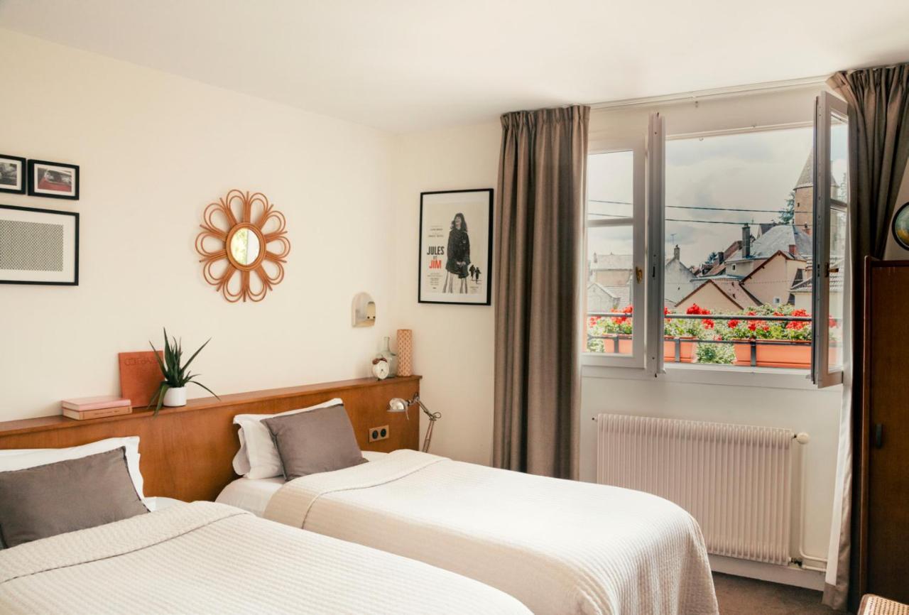 שרול Hotel Le Temeraire מראה חיצוני תמונה